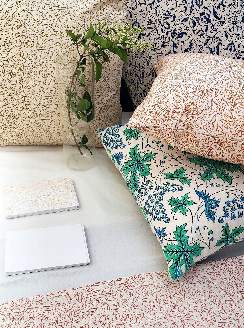 Handmade Wildflower Vines Cushion Cover – 45×45 cm Organic Cotton (Multiple Colours)